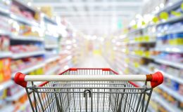 Asgari ücret zammı sonrası marketlerde etiket mesaisi