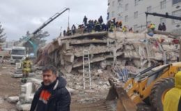 Bu nasıl pişkinlik! Yaptığı bina 100 kişiye mezar oldu…