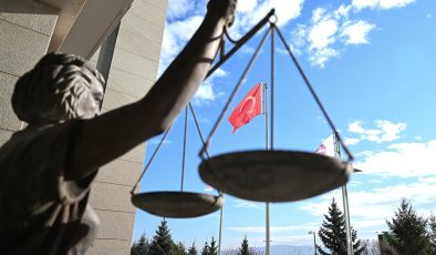 CHP Kentsel Dönüşüm Yasası’nı AYM’ye taşıdı