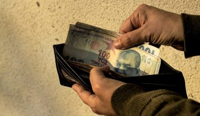 Emekli zammı meclisten geçti mi, emekli maaş zam farkları ne zaman yatacak?