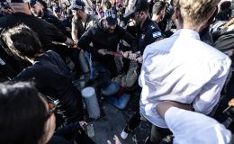 İsrail’de savaş karşıtı gösteriye polis müdahalesi