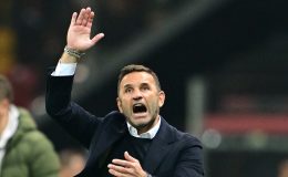 Okan Buruk ‘Bizi karıştırmaya çalışacaklar’ dedi, Cengiz Ünder örneği verdi