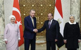 BAE’den Sisi’ye Erdoğan’dan farklı tarife