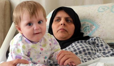 Depremin ‘mucize bebeği’ yine annesinden ayrıldı