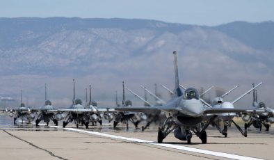 ‘Türkiye, F-16’ları istediği yerde kullanmayacaksa almaya da gerek yok!’