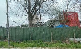 Ünlü marka tuzağına düşmeyin! Boş arsayı görünce dünyası başına yıkıldı