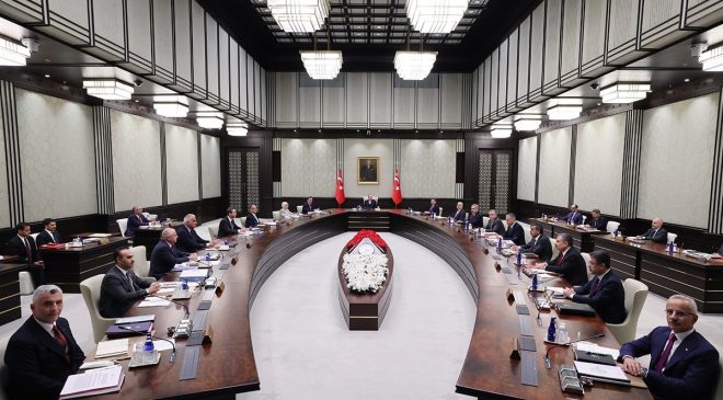 AKP’den kabine değişikliği açıklaması