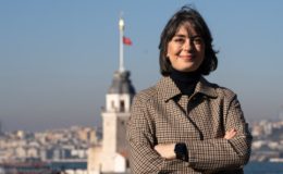 ‘Mütedeyyin, sağcı ya da solcu diye bakmıyoruz’