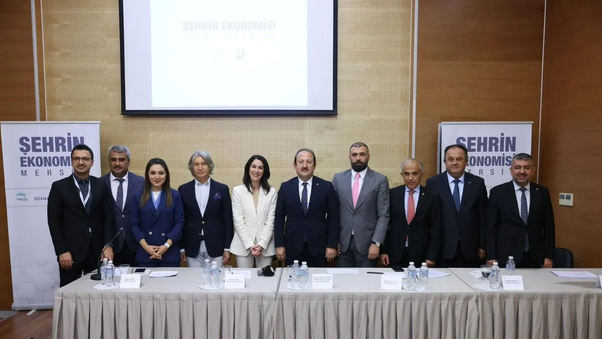 Vali Pehlivan Turkuvaz Medya Grubu ve A Haber organizasyonunda ‘Şehrin Ekonomisi Mersin’ programına katıldı