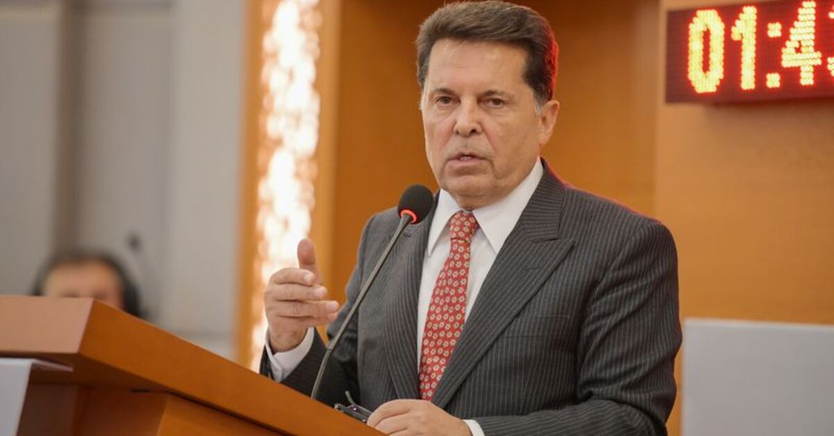 Ahmet Özer’in tutukluluğuna itiraz reddedildi