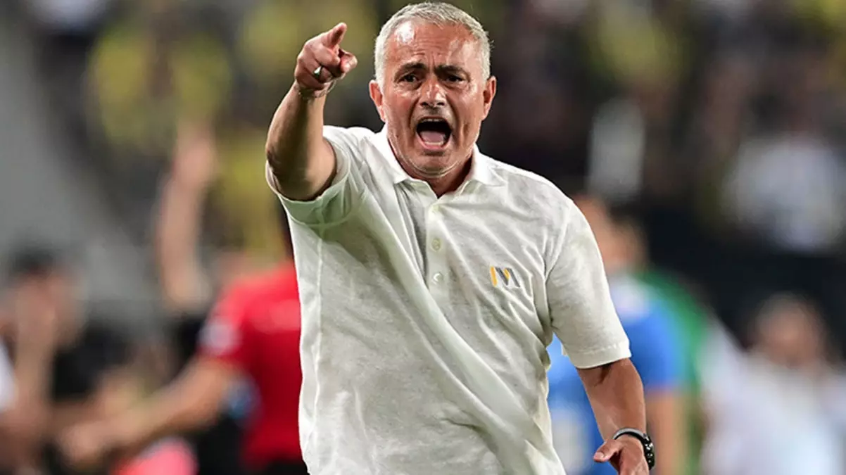 Mourinho’ya İngiltere’den zehir zemberek sözler: Gürültü çıkaran boş bir kap