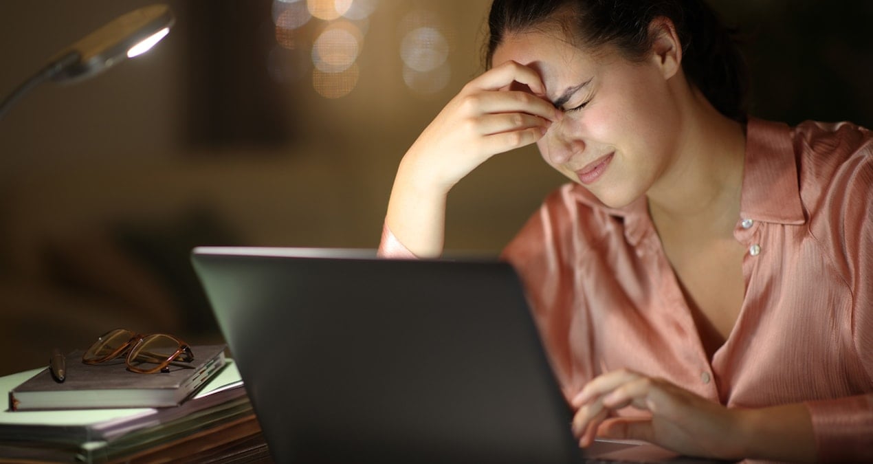 Ekran bağımlılığı gözlerinizi tehdit ediyor