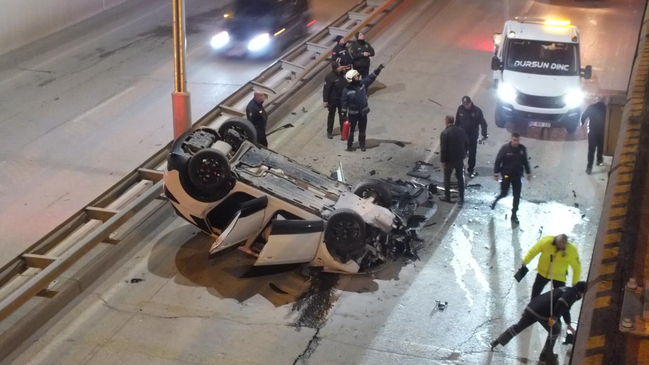 Tokat’ta otomobil alt geçide düştü: 1 yaralı