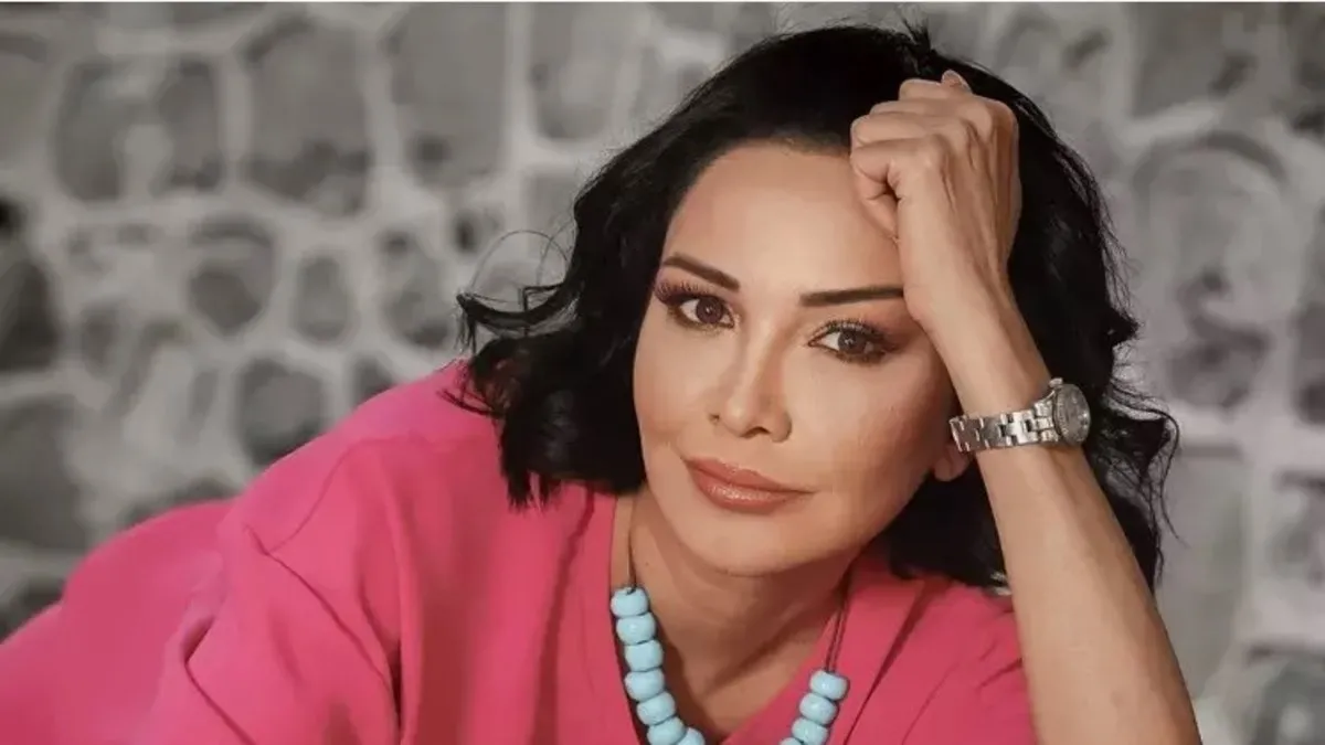 Avrupa Yakası’nın sarışın afetiydi! Evrim Akın’ın yeni saç imajını takipçilerini hayal kırıklığına uğrattı! “Tam bir fiyasko”