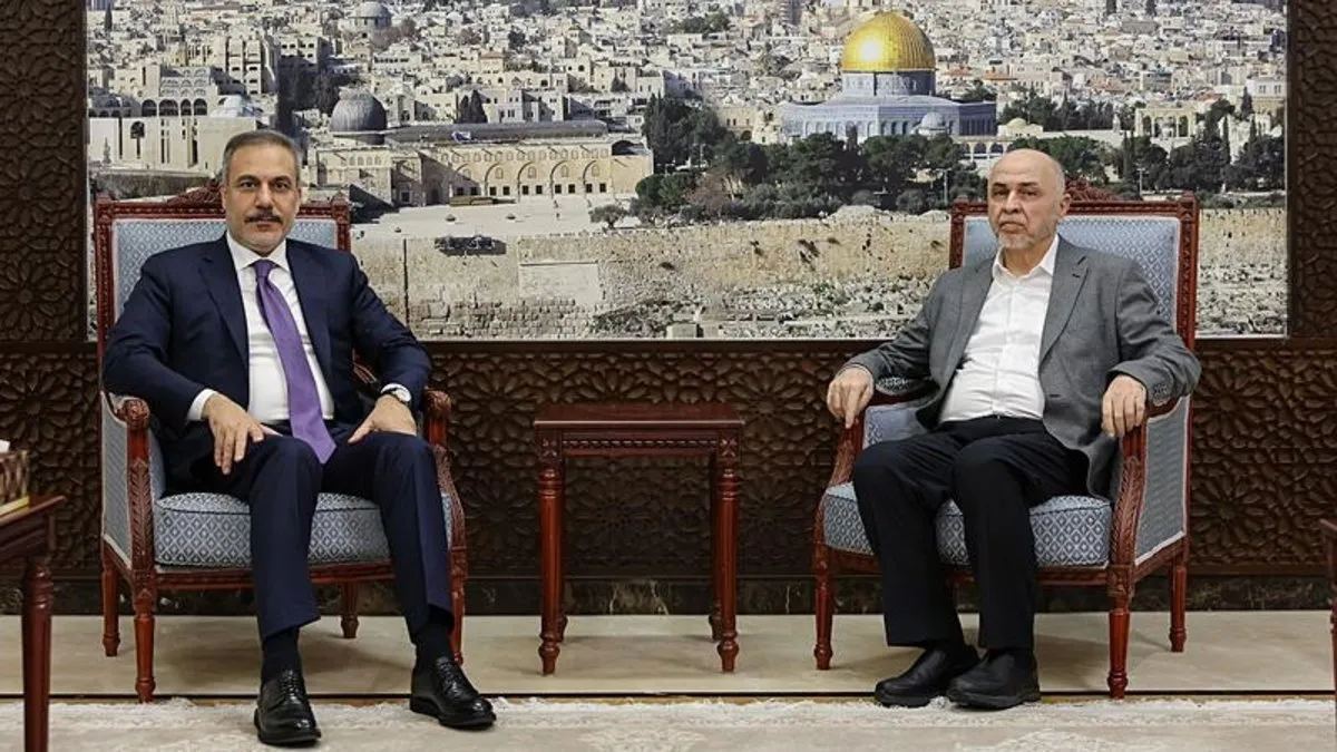 Bakan Fidan’dan Katar’da kritik temaslar