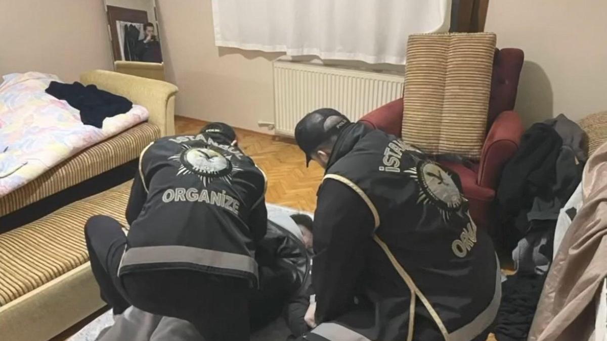 Ümraniye’de aldatılan kadın, kocası ve sevgilisine dakikalarca işkence yaptı!