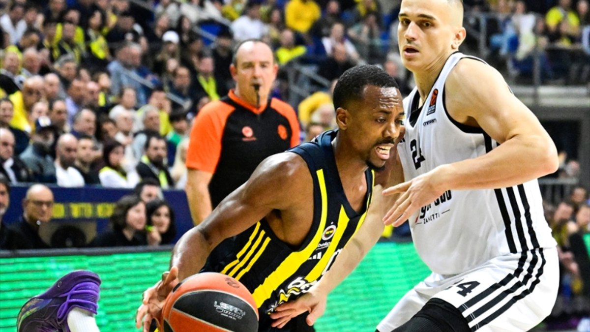Virtus Bologna’yı deviren Fenerbahçe üst üste 6. galibiyetini aldı