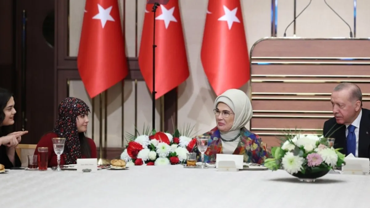 Emine Erdoğan’dan çiftçilerle iftar paylaşımı