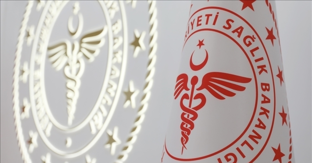 Sağlık Bakanlığı, 15 bin 342 sözleşmeli personel ve 3 bin 658 sürekli işçi alacak